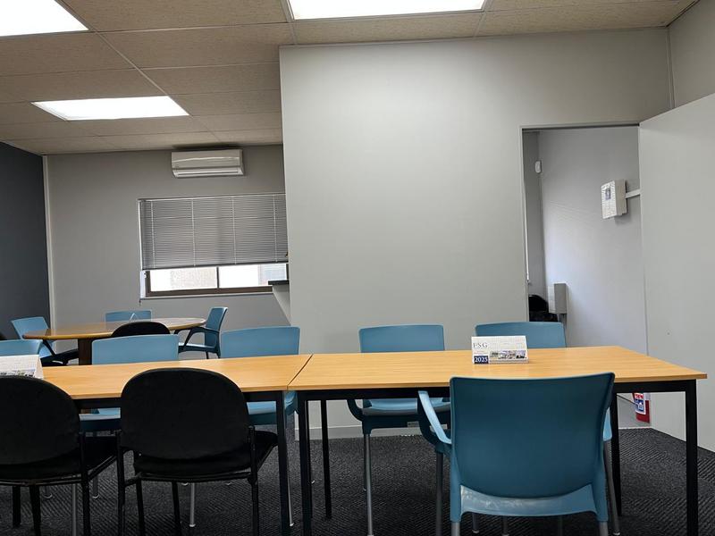 To Let commercial Property for Rent in Newton Park Eastern Cape